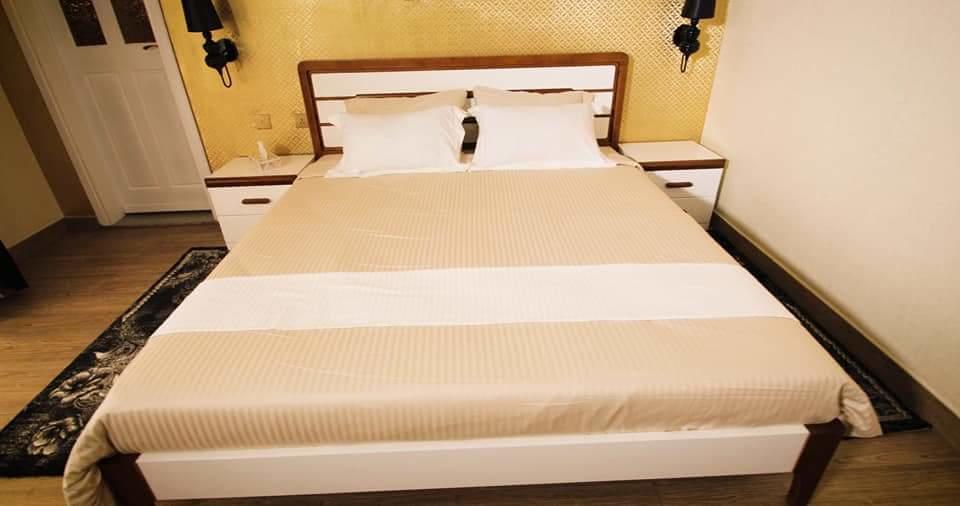 Golden Bed Addis Hotel ภายนอก รูปภาพ
